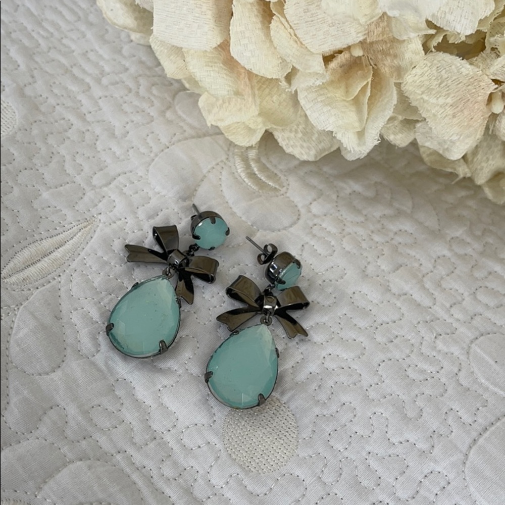 Cute bow drop earrings